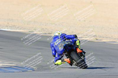 media/Jan-08-2022-SoCal Trackdays (Sat) [[1ec2777125]]/Turn 10 (2pm)/